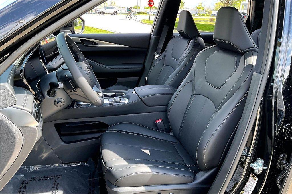 new 2027 INFINITI QX60 car, priced at $62,912