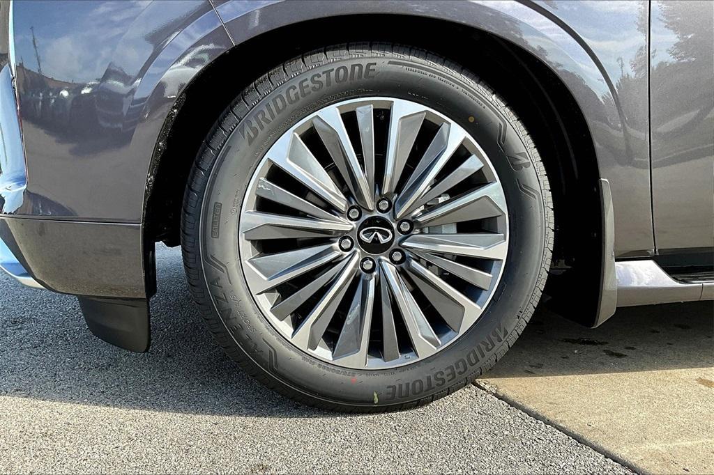 new 2026 INFINITI QX80 car, priced at $92,096