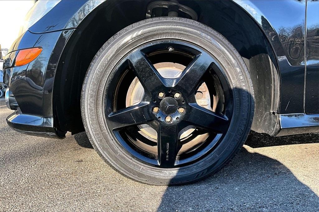 used 2010 Mercedes-Benz R-Class car, priced at $6,951