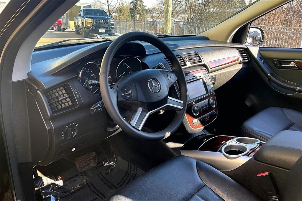 used 2010 Mercedes-Benz R-Class car, priced at $6,951