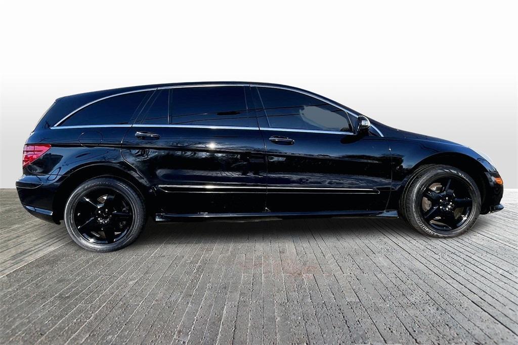 used 2010 Mercedes-Benz R-Class car, priced at $6,951