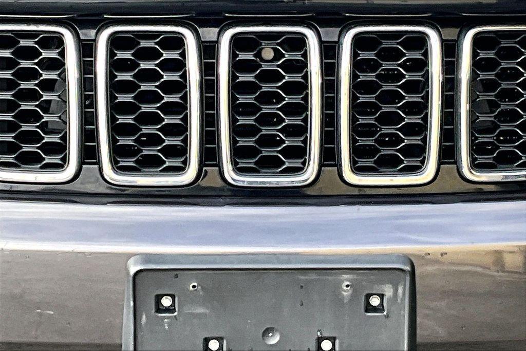 used 2021 Jeep Grand Cherokee car, priced at $23,742