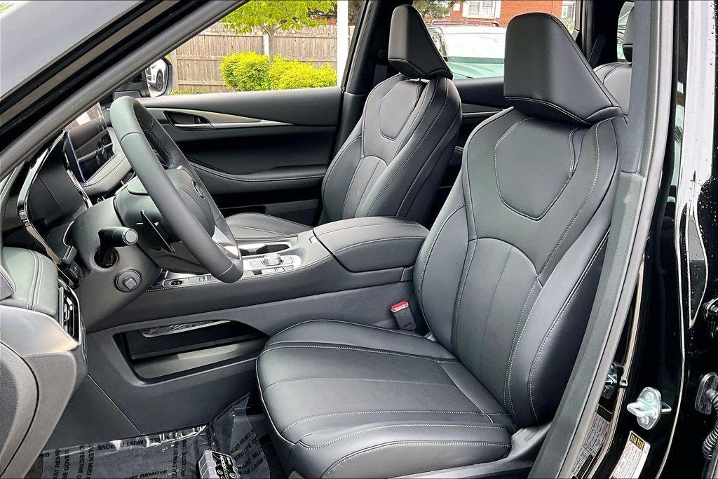 new 2027 INFINITI QX60 car, priced at $58,525