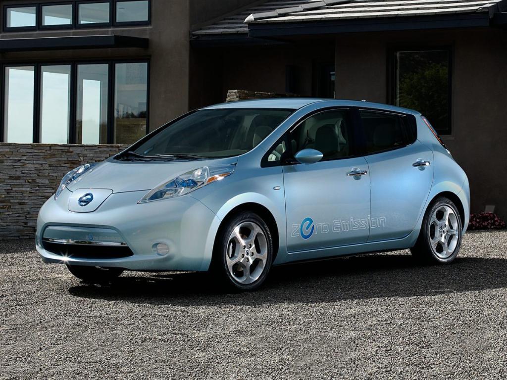 used 2015 Nissan Leaf car, priced at $6,625