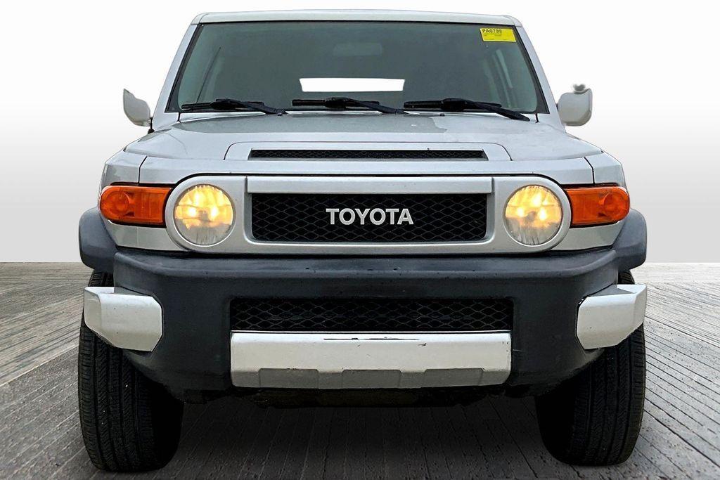 used 2007 Toyota FJ Cruiser car, priced at $9,980