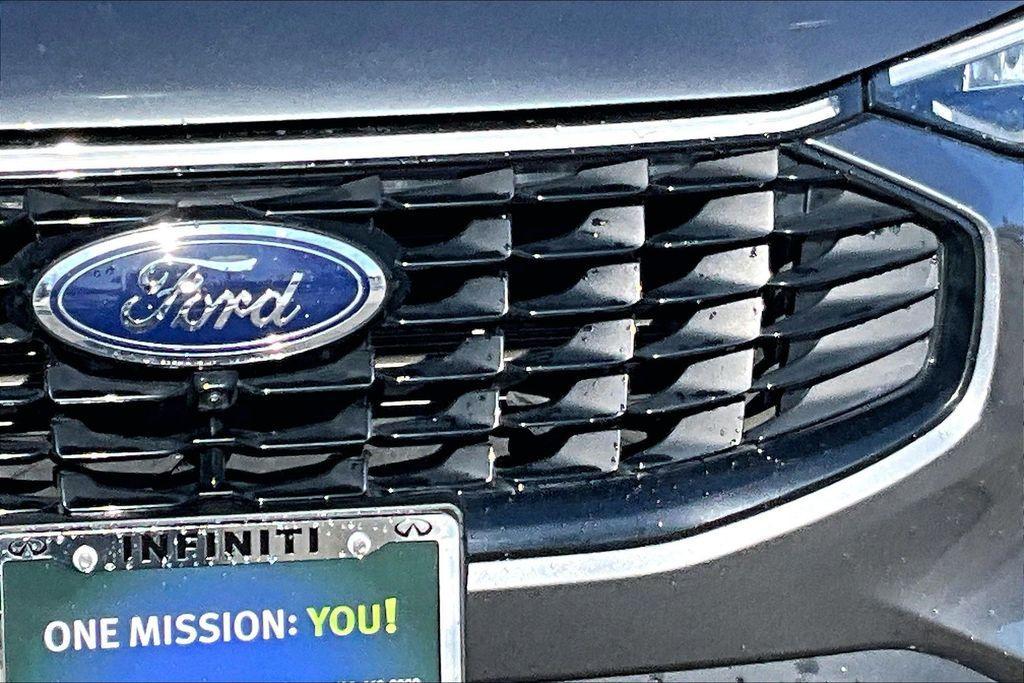 used 2023 Ford Escape car, priced at $25,492