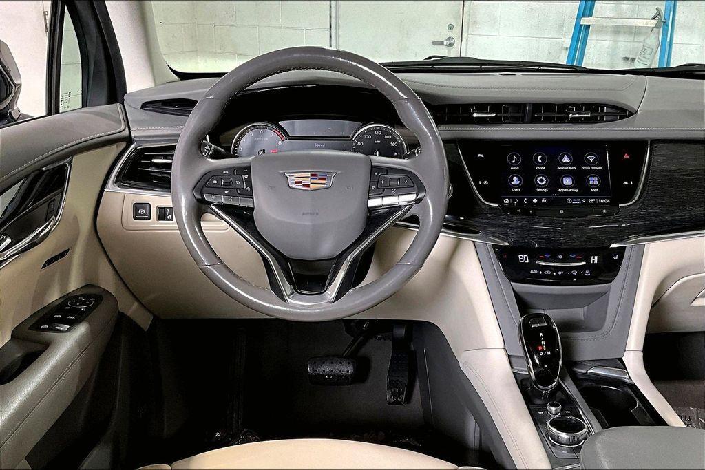 used 2021 Cadillac XT6 car, priced at $25,982