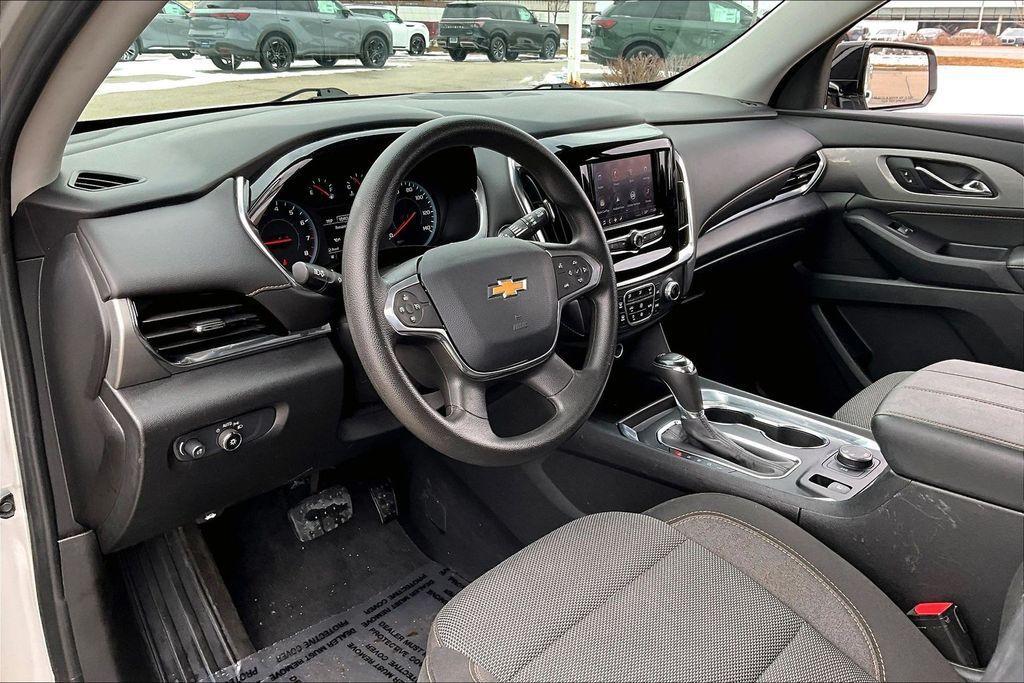 used 2020 Chevrolet Traverse car, priced at $16,549