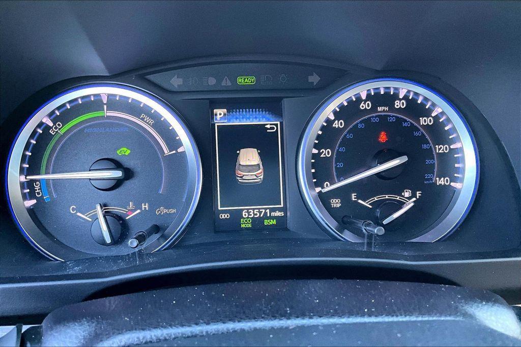 used 2017 Toyota Highlander Hybrid car, priced at $28,959