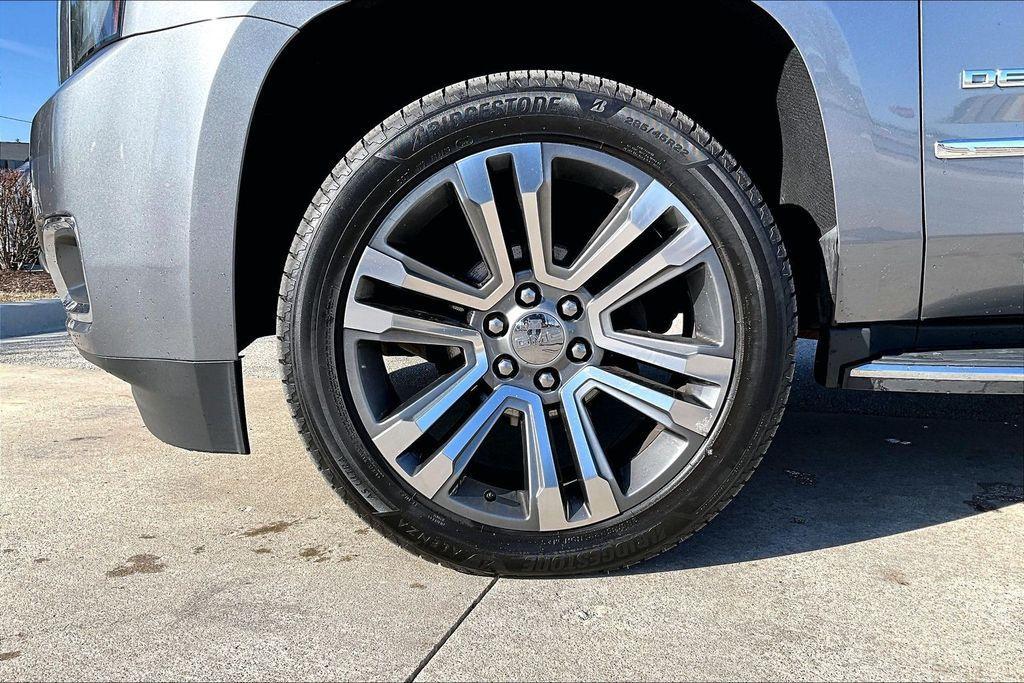 used 2018 GMC Yukon car, priced at $32,999