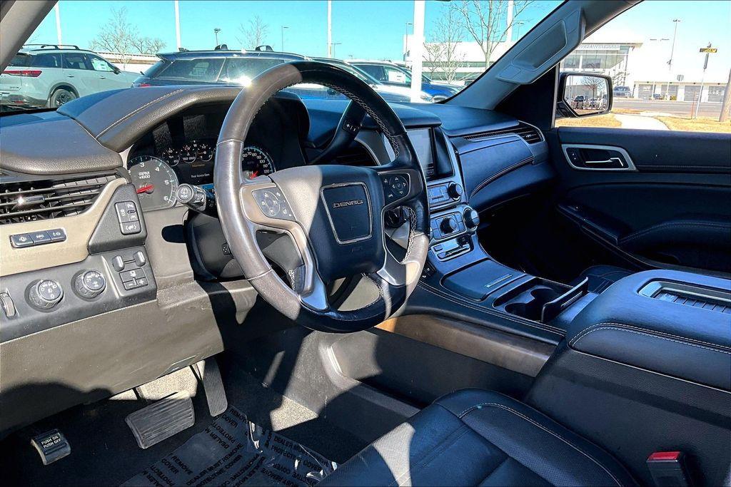 used 2018 GMC Yukon car, priced at $32,999