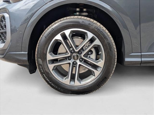 new 2025 Audi Q5 car, priced at $57,378