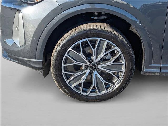 new 2025 Audi Q5 car, priced at $56,338