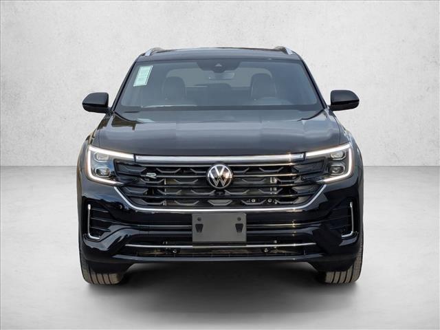 new 2026 Volkswagen Atlas Cross Sport car, priced at $54,144
