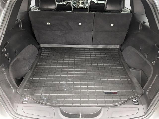 used 2015 Jeep Grand Cherokee car, priced at $11,515