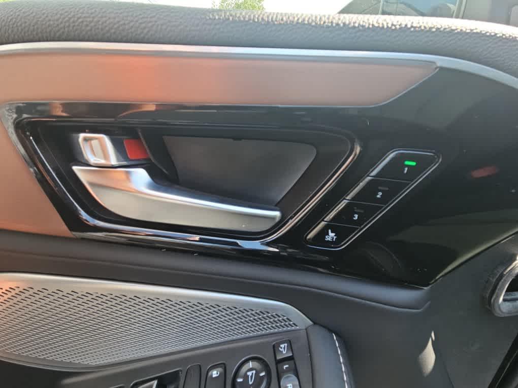 used 2022 Acura MDX car, priced at $40,457