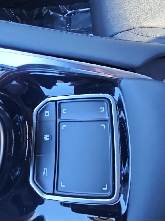 used 2023 Acura RDX car, priced at $31,998