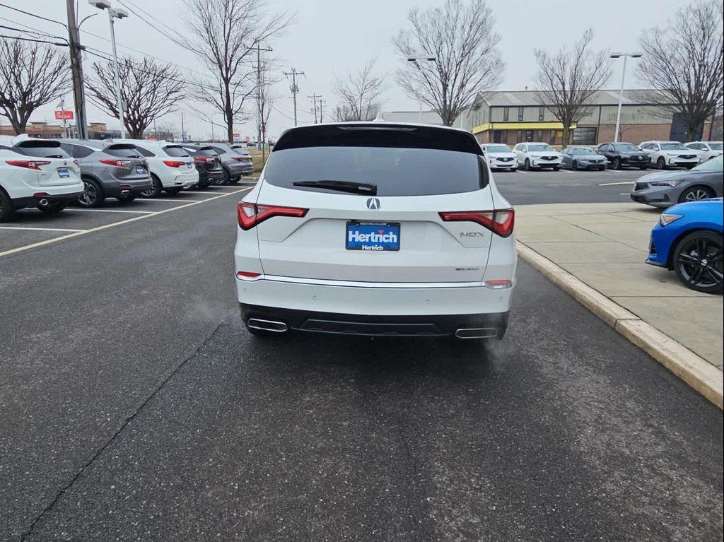 used 2024 Acura MDX car, priced at $40,998