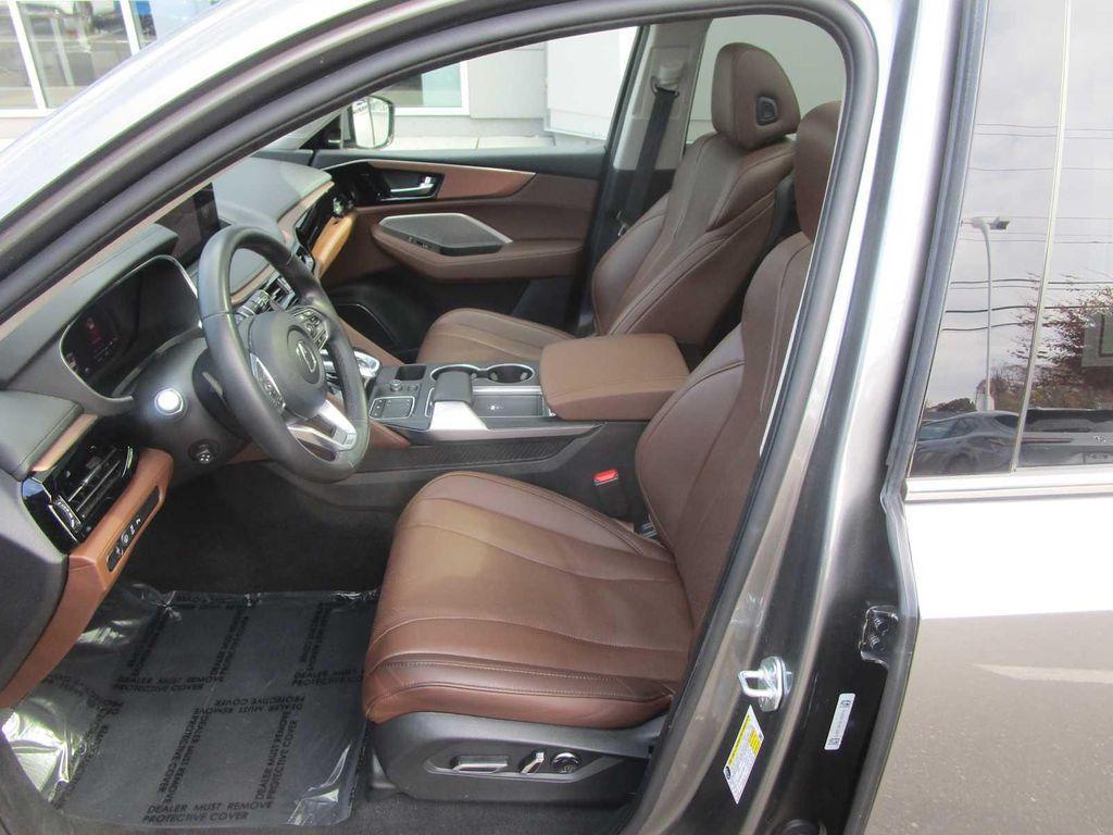 used 2023 Acura MDX car, priced at $39,658