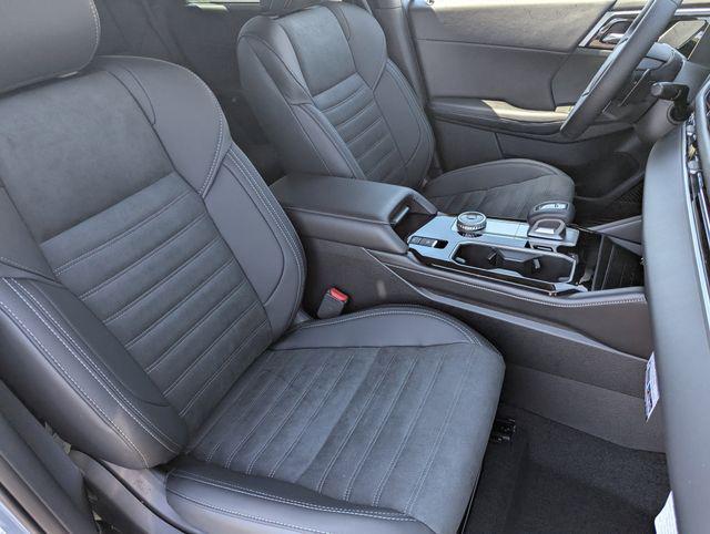 new 2025 Mitsubishi Outlander car, priced at $42,285