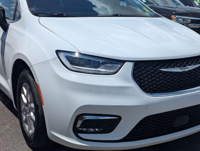 used 2024 Chrysler Pacifica car, priced at $23,987