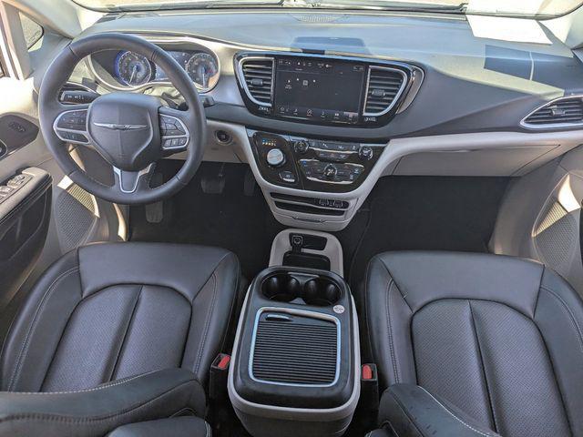 used 2024 Chrysler Pacifica car, priced at $25,986