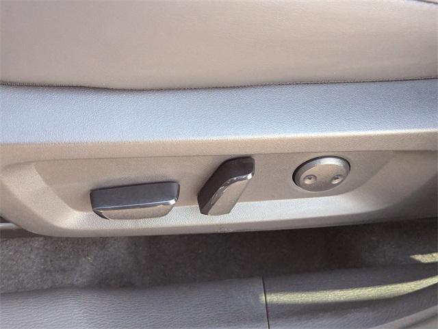 new 2025 Mitsubishi Outlander car, priced at $36,375