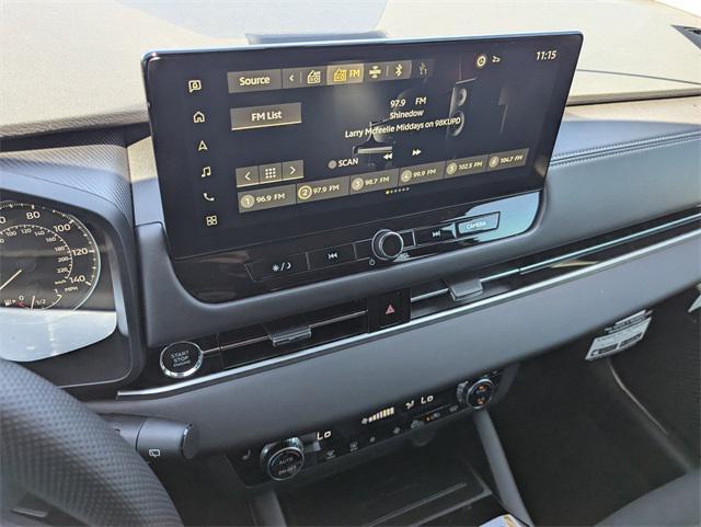 new 2025 Mitsubishi Outlander car, priced at $42,485