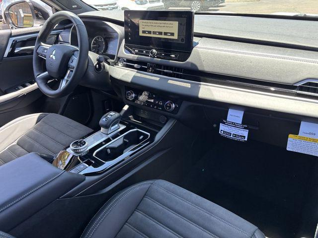 new 2026 Mitsubishi Outlander car, priced at $38,311