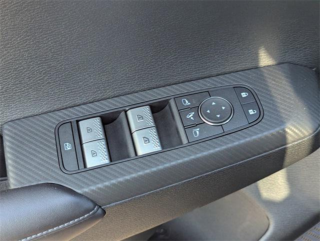 new 2025 Mitsubishi Outlander car, priced at $36,375