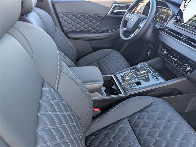 new 2025 Mitsubishi Outlander PHEV car, priced at $49,620