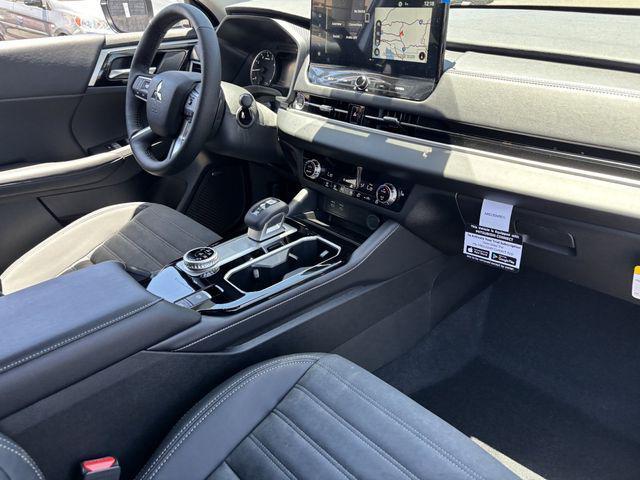 new 2026 Mitsubishi Outlander car, priced at $38,861