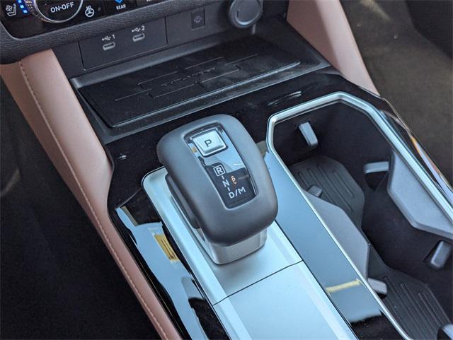 new 2025 Mitsubishi Outlander car, priced at $45,195