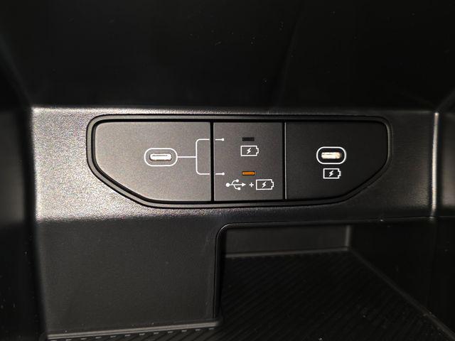 new 2026 Kia Sorento car, priced at $31,895