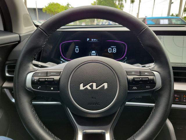 used 2025 Kia Sportage car, priced at $25,987