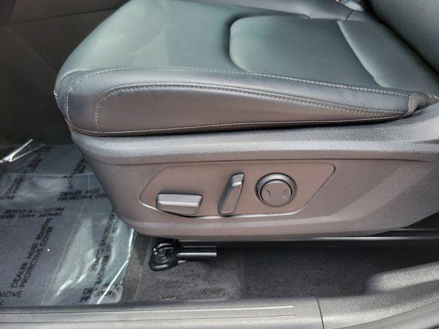 used 2025 Kia Sportage car, priced at $25,987