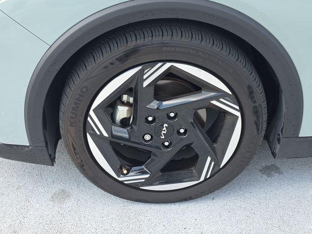 used 2025 Kia K4 car, priced at $21,797