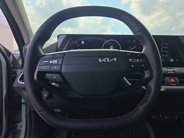 used 2025 Kia K4 car, priced at $21,797
