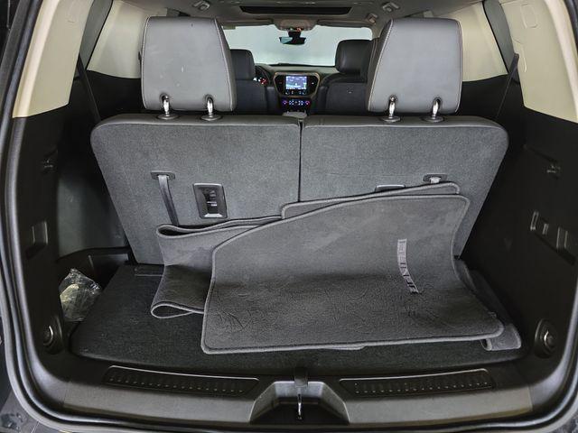 used 2023 GMC Acadia car, priced at $33,176