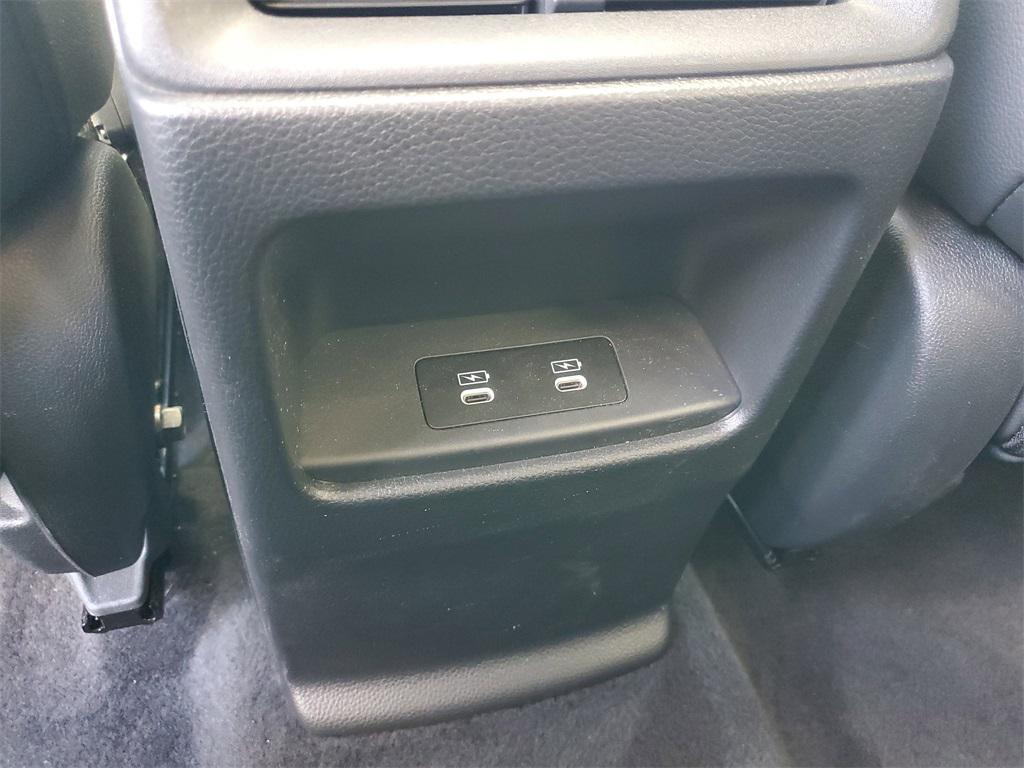 2023 Lunar Silver Metallic Honda CR-V Hybrid