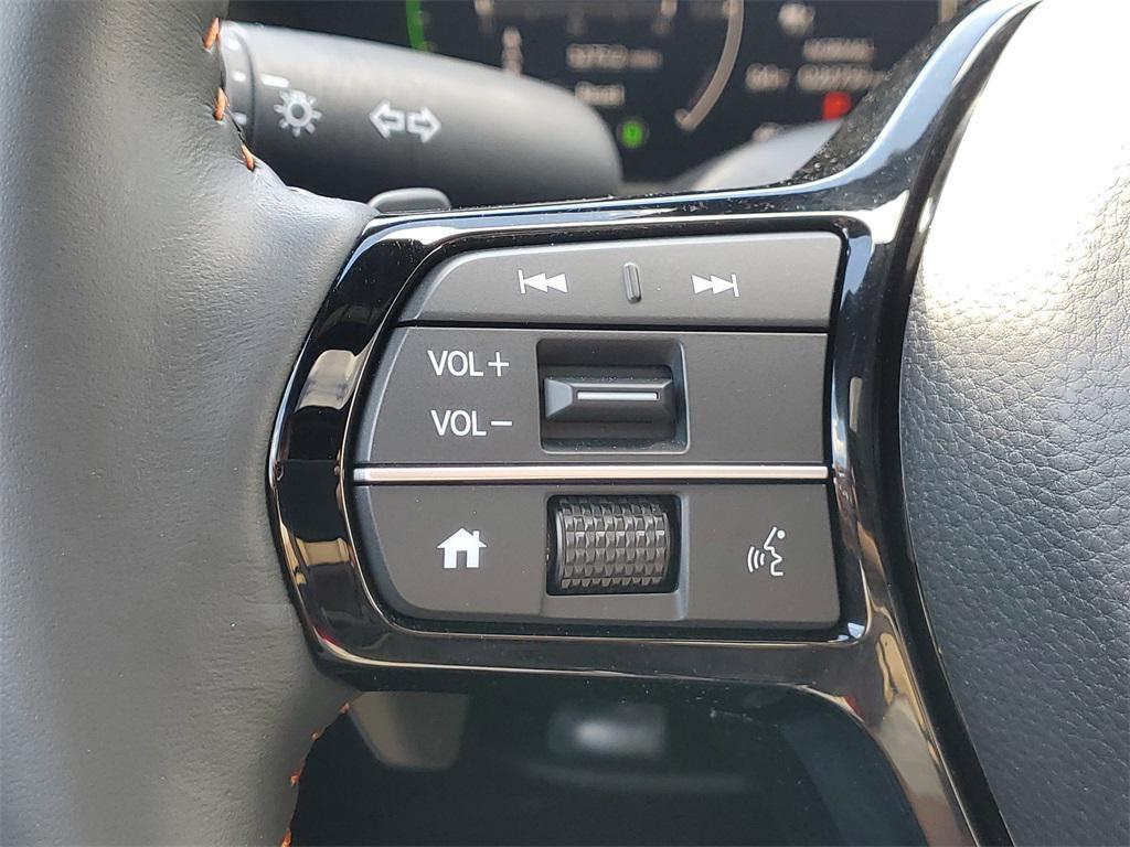 2023 Lunar Silver Metallic Honda CR-V Hybrid