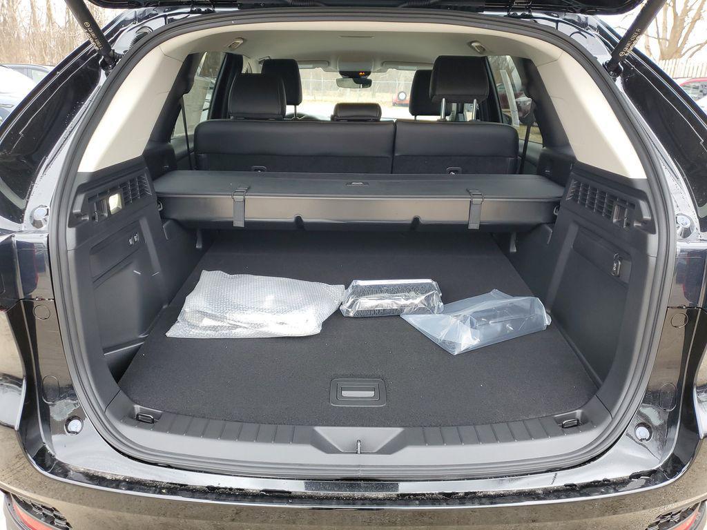 new 2026 Mazda CX-70 PHEV car, priced at $40,122