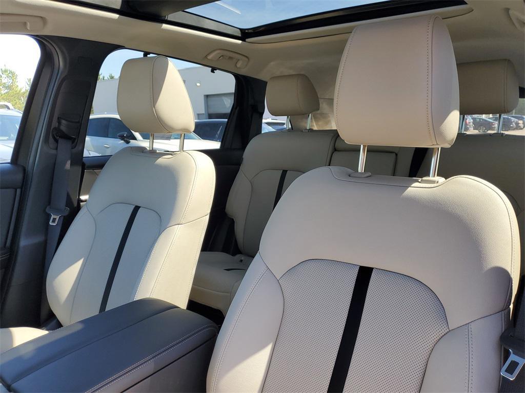 new 2025 Mazda CX-70 PHEV car, priced at $53,891