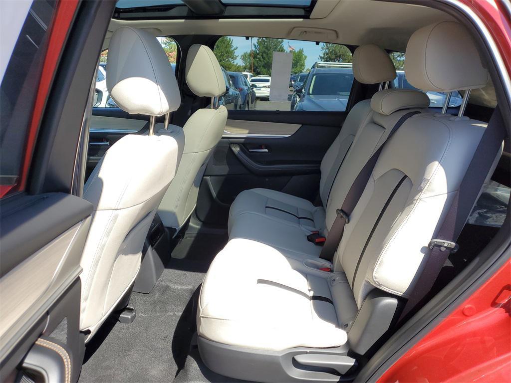 new 2025 Mazda CX-70 PHEV car, priced at $53,891