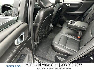 new 2025 Volvo XC40 car, priced at $34,530