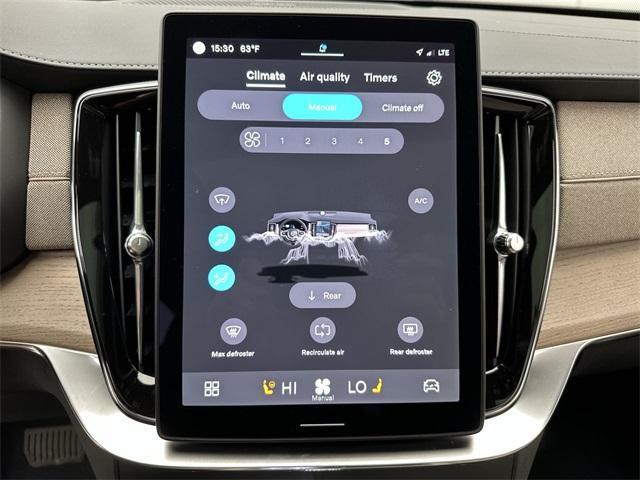 new 2025 Volvo XC90 car, priced at $65,511