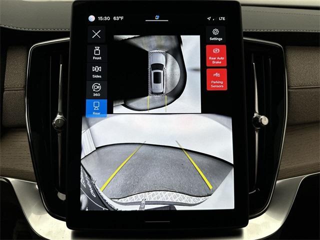 new 2025 Volvo XC90 car, priced at $65,511