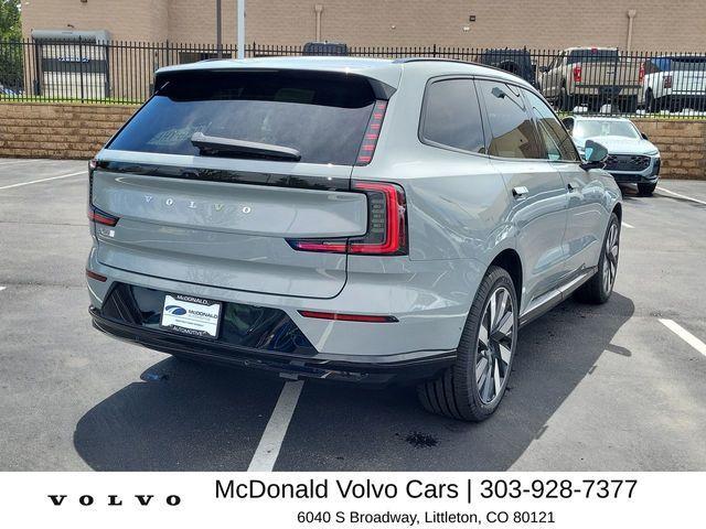 new 2025 Volvo EX90 car, priced at $82,073