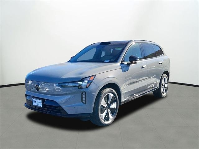 new 2025 Volvo EX90 car, priced at $77,854