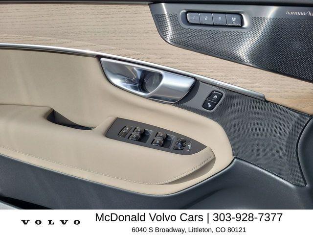 new 2026 Volvo XC90 car, priced at $72,424